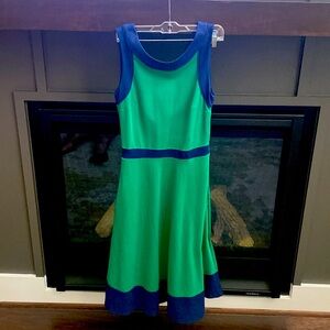 Lands’ End green and navy sleeveless ponte sheath dress, size 8T.